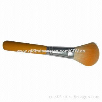 Makeup powder brush, made of wooden handle and aluminum ferrule with double-color synthetic hair